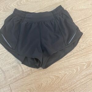 Hotty Hot short 2.5”